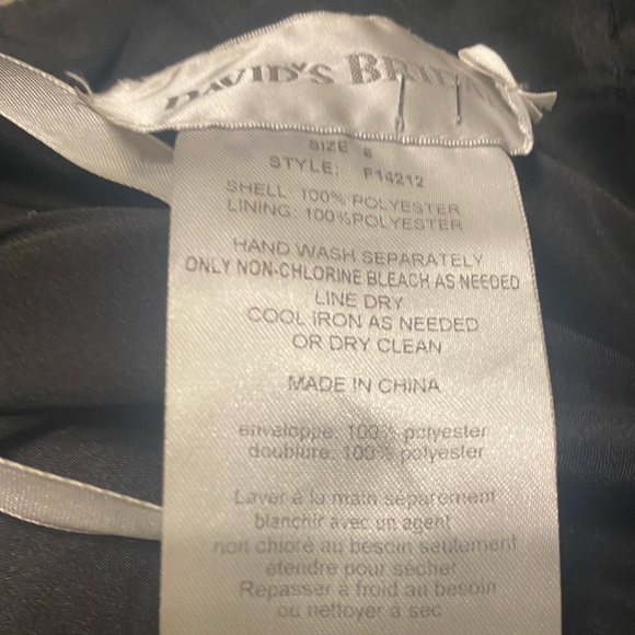 Little Black Dress All Items come from a Smoke Free distributor - Picture 3 of 3